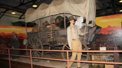 Planwagen wie diese sich zu tausenden nach Westen aufmachten